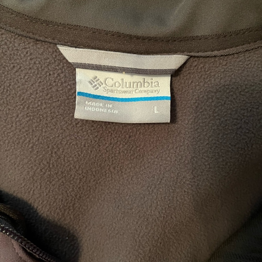 Columbia Jacket - Picture 2 of 2